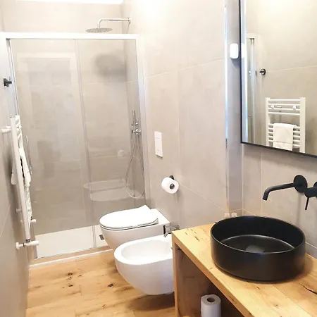 Beachfront 1br Terrace&parking Apartament *