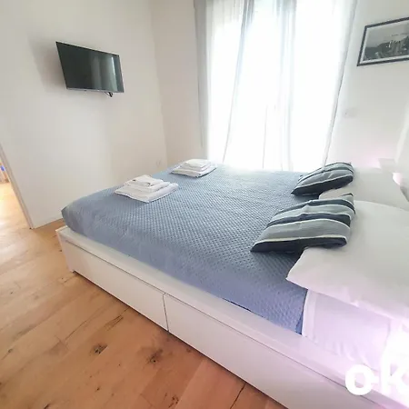 Apartament Beachfront 1br Terrace&parking